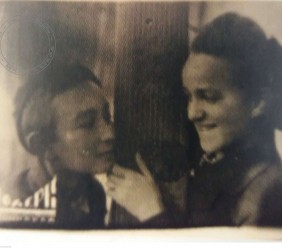 9.	Miriam and Shalom, Szabtai’s children during the World War II