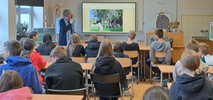 Spotkanie w ramach projektu "Opowieść o cmentarzu żydowskim w Mszanie Dolnej. Edycja 2024" - tym razem w Szkole Podstawowej nr 1 w Mszanie Dolnej